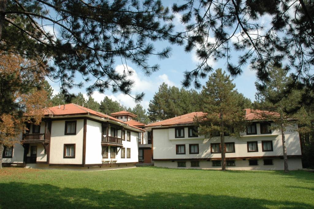 Sumarice Hotel Kragujevac Eksteriør billede