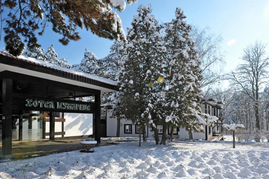 Sumarice Hotel Kragujevac Eksteriør billede