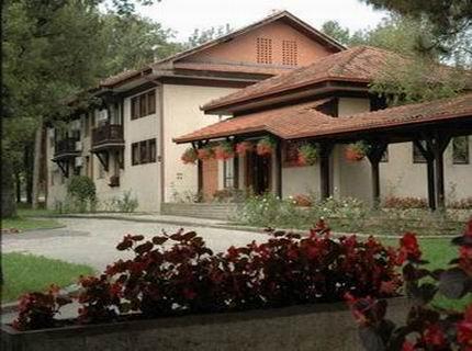 Sumarice Hotel Kragujevac Eksteriør billede